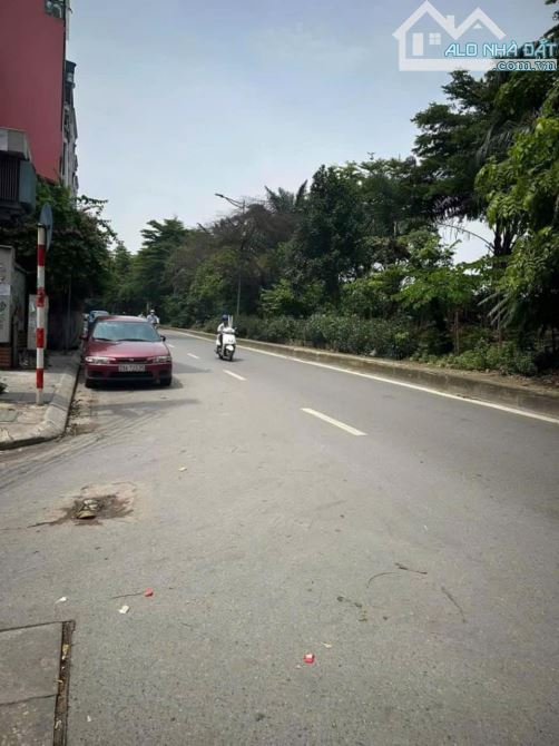 SIÊU PHẨM 2 MẶT PHỐ - LÔ GÓC - VỈA HÈ 2M - Ô TÔ TRÁNH - XÂY TOÀ VĂN PHÒNG CỰC ĐẸP - 3