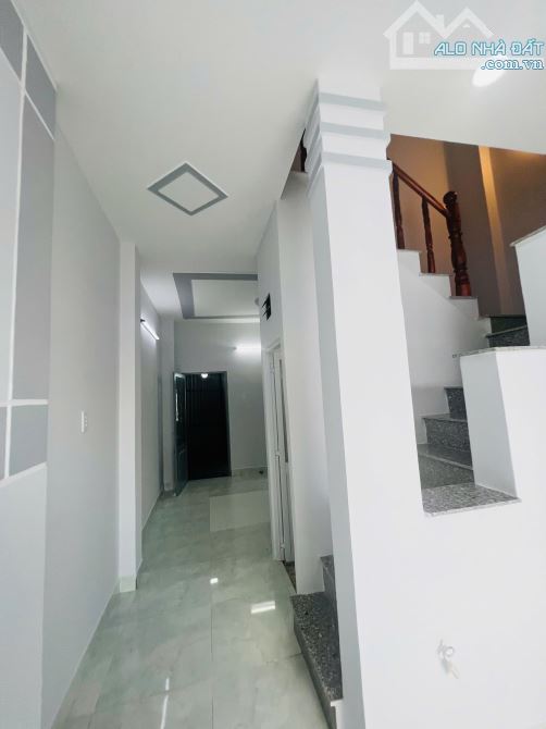 Bán nhà DTSD 80 m2, ngay đưởng tập đoàn 4 thị trấn Cần Giuộc - 3