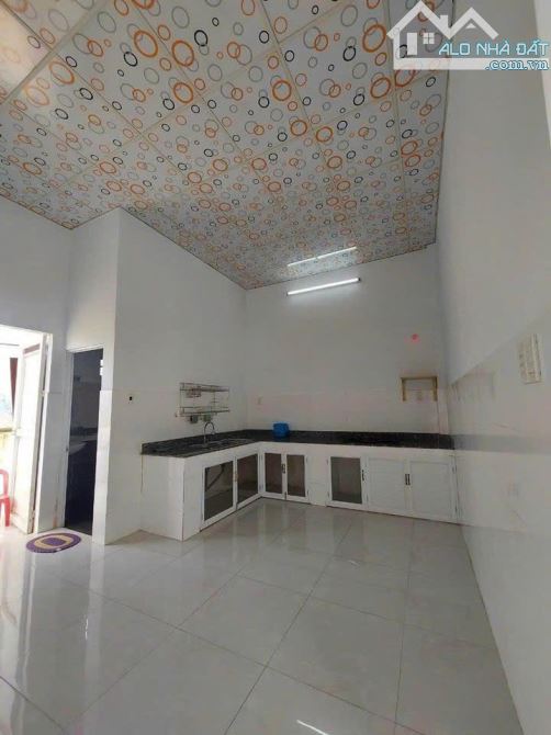 Bán nhà cấp 4 mới xây đường Lê Minh Nhựt, Củ Chi, 148m2, Sổ hồng, 670Tr. tặng nội thất. - 4