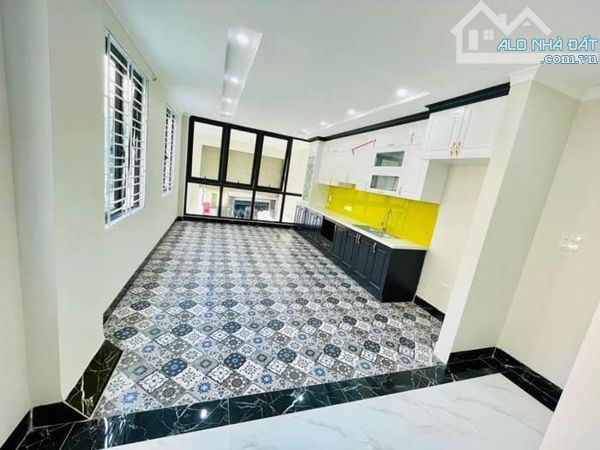 KHƯƠNG HẠ - THANH XUÂN , DT: 52M2 X 7T , MT 5M , GIÁ HƠN 9 TỶ , THANH MÁY , KINH DOANH,LO - 4