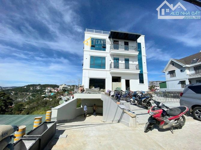 🏡 BÁN KHÁCH SẠN MẶT TIỀN ĐƯỜNG KHE SANH - VIEW ĐỒI THÔNG - CÁCH HỒ CHỈ 1KM