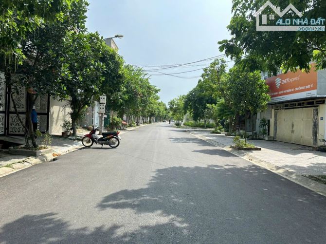 cần bán lô đất hơn 200m2 tại liên bảo vĩnh yên vĩnh phúc