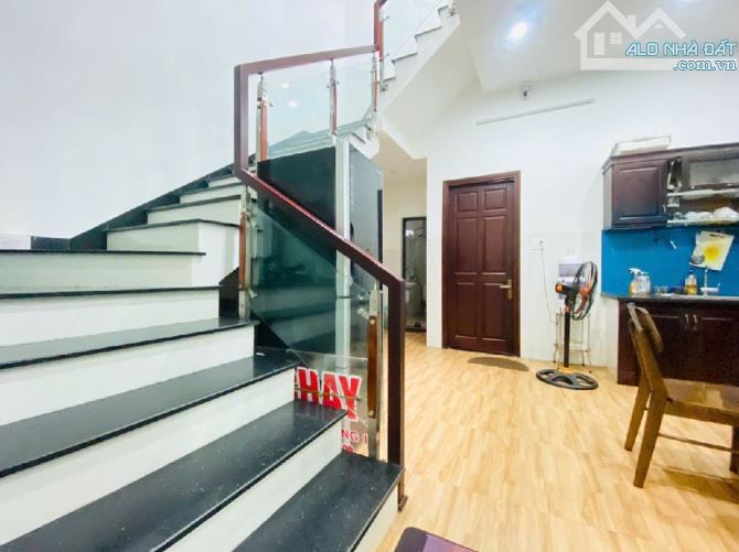 MT HẢI PHÒNG - 3 TẦNG 3 MẶT THÔNG THOÁNG - NỞ HẬU - DTĐ 82M2 - 13,9 TỶ - 2