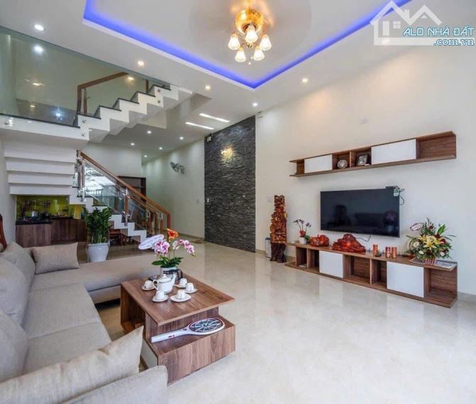 BÁN NHÀ GẦN TRƯỜNG, GIÁ 1TỶ 200, DT 90M2 - PHONG PHÚ - BÌNH CHÁNH - 1