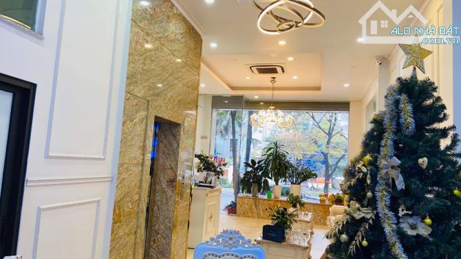 Bán nhà mặt phố Trần Vỹ. Dt 55m2, 8 tầng thang máy, vỉa hè rộng. Giá 26.5 tỷ - 1