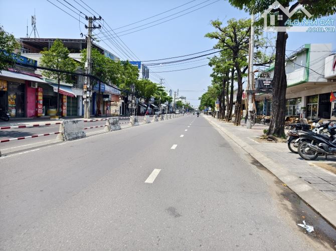 "Bán đất mặt tiền đường Lê Hồng Phong, Phước Long, Nha Trang. Giá 12 triệu/m2, 1422 m2 là - 2