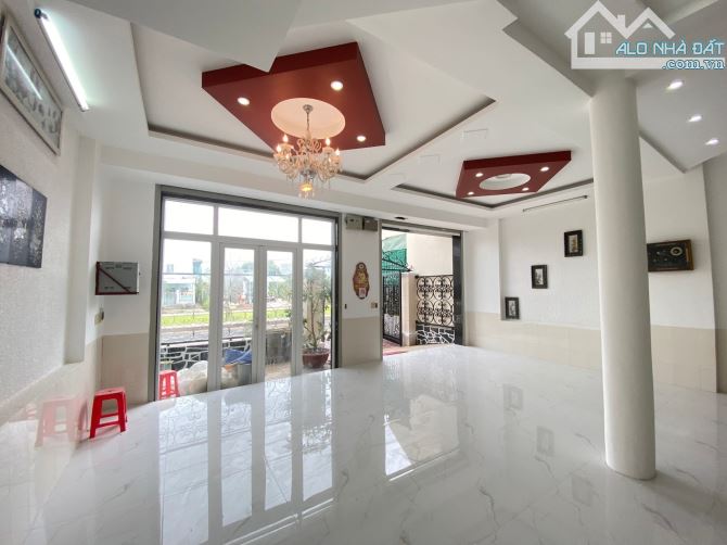 GIẢM 500 TRIỆU, NHÀ LỚN 120M2 VIEW CÔNG VIÊN, KHU HƯNG PHÚ - GIÁ MỚI 6 TỶ 450 TRIỆU - 2