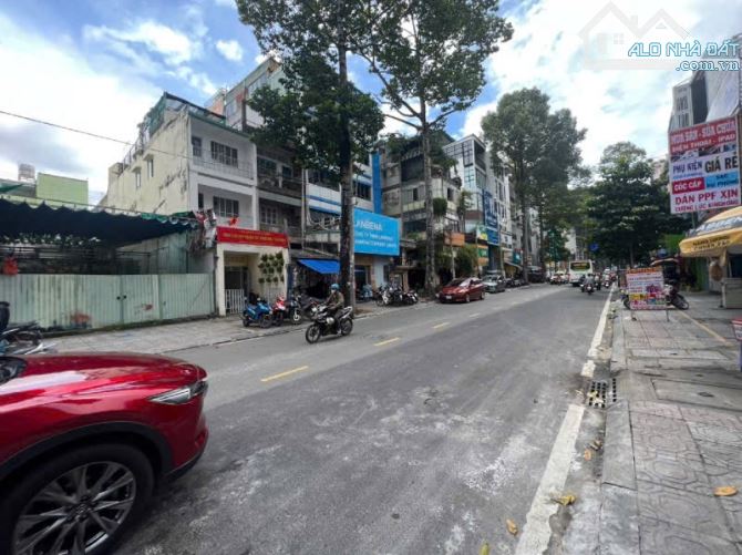 Định cư cần bán mặt tiền Trần Quang Khải, Quận 1, 5.2x27m (NH: 7m), HĐT 75 Triệu, 54 Tỷ - 2