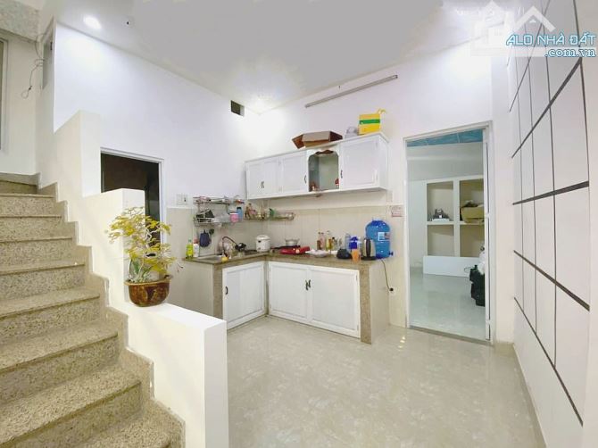 💥 Hải Châu - Bán nhà 2 Tầng kiệt Hoàng Diệu, DT 65m2, 3 PN, chỉ 3 tỷx - 2
