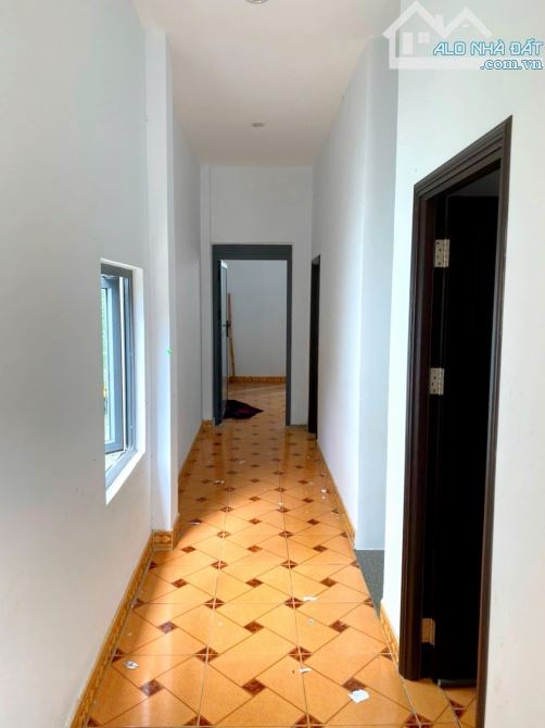 Bán nhà MT khu Mỹ An, Ngũ Hành Sơn, gần sông mát mẻ yên tĩnh, diện tích 100m2 nhỉnh 5 tỷ - 3