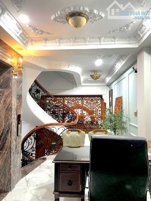 Bán Nhà hẻm ô tô Bàu Cát Tân Bình, Nhà Mới Thang Máy, 110M, Nở hậu, 1x tỷ - 3