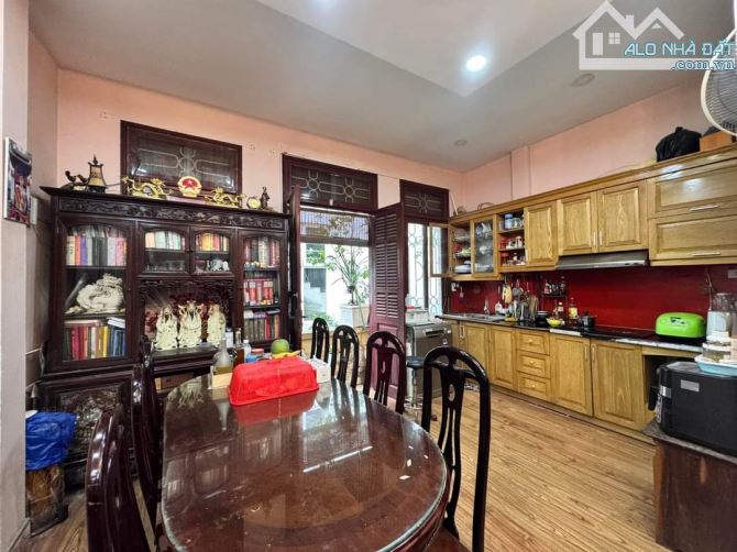 NHÀ PHỐ LÝ NAM ĐẾ 50M2, 4T MẶT TIỀN 5M - CÁCH Ô TÔ TRÁNH 10M - 30M RA MP - GIÁP PHỔ CỔ - 5