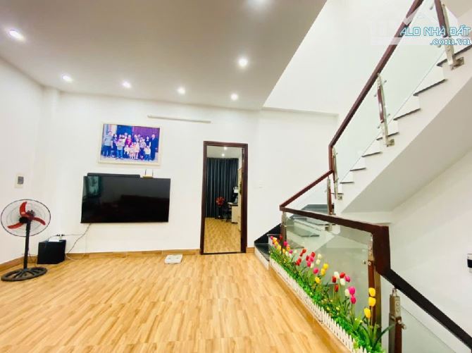 MT HẢI PHÒNG - 3 TẦNG 3 MẶT THÔNG THOÁNG - NỞ HẬU - DTĐ 82M2 - 13,9 TỶ - 7