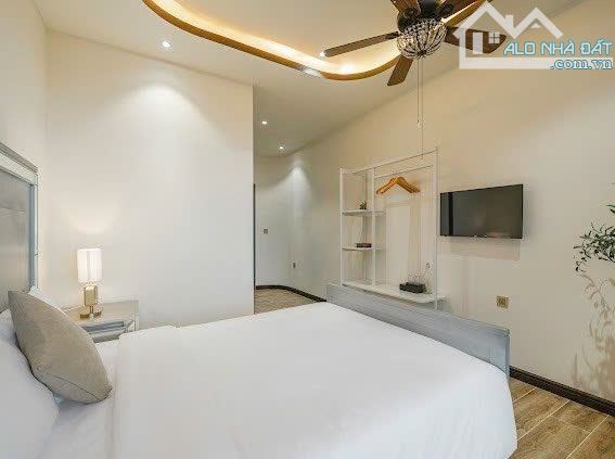 🏡BÁN Villa View đẹp full nội thất cao cấp đường Khe Sanh,p10 Đà Lạt - 9