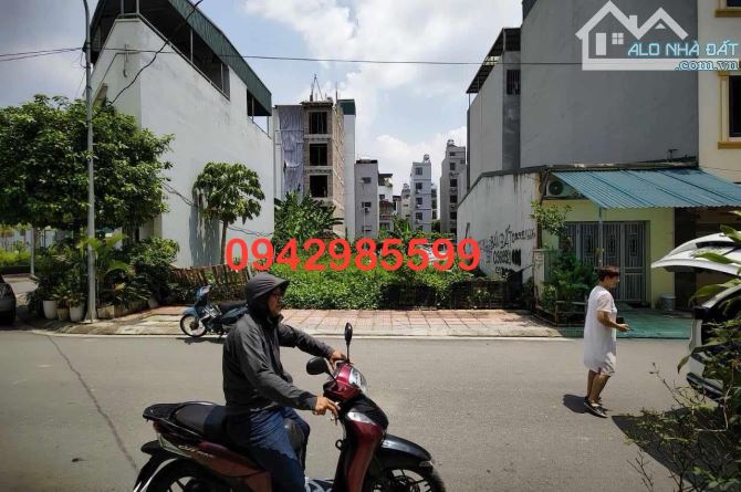 Bán đất phân lô Thanh Am 98m 2 mặt phố oto tránh, kinh doanh giá 14 tỷ hơn - 2