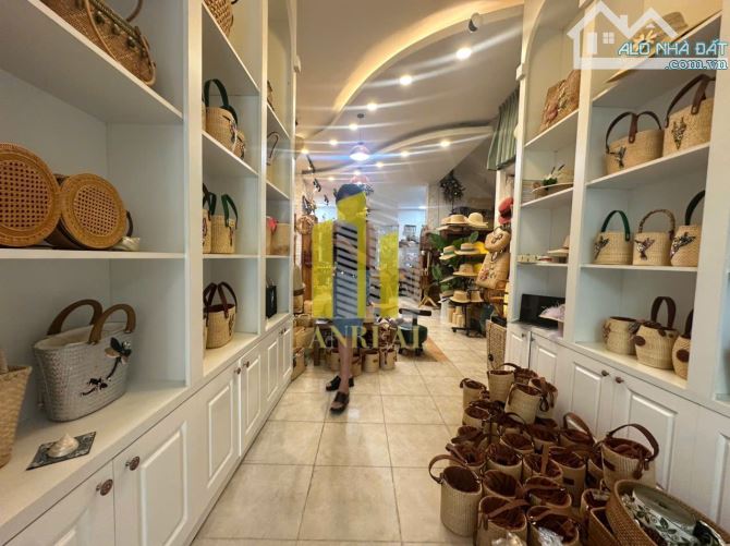 Cho Thuê Mặt Bằng Thảo Điền Giá 20 Triệu Mở Shop, Văn Phòng