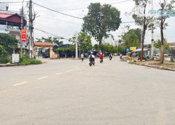 BÁN ĐẤT - 1 PHÚT RA CẦU ĐÔNG TRÙ - GẦN VIN CỔ LOA - 1