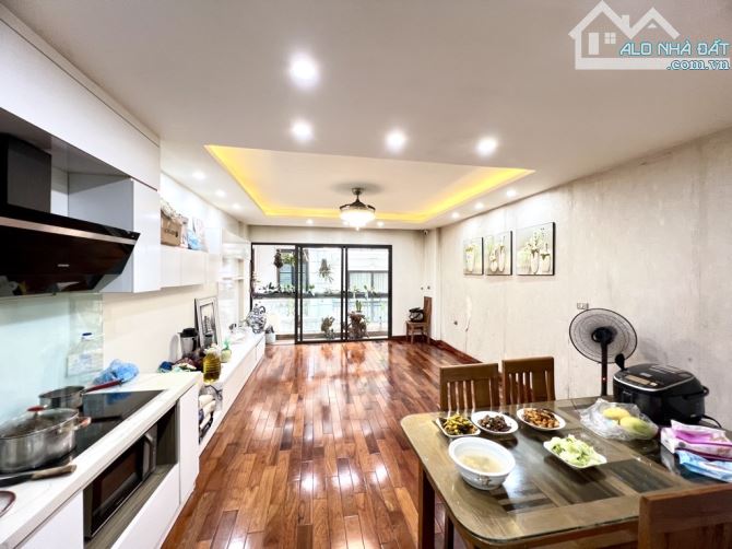 Nhà Tam Trinh 55m 6T MT4.3m-phân lô ô tô vào nhà, thang máy, thoáng trước sau - 1