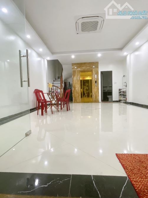 Siêu Đẹp Bán Nhà Phân Lô Giảng Võ Ba Đình 60m x 7 Tầng - Thang Máy - oto Tránh - THông Sàn - 1