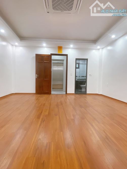 Siêu Đẹp Bán Nhà Phân Lô Giảng Võ Ba Đình 60m x 7 Tầng - Thang Máy - oto Tránh - THông Sàn - 2