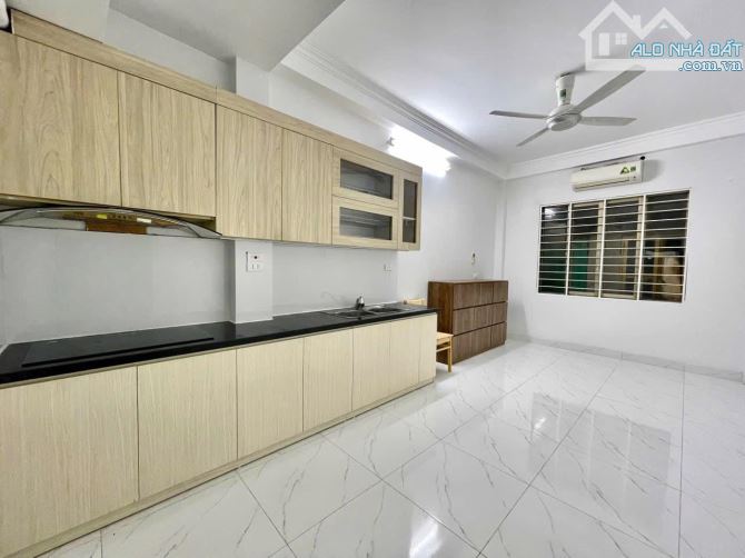 BÁN NHÀ, PHỐ LÊ HỒNG PHONG, NGUYỄN TRÃI, HÀ ĐÔNG, 5 TẦNG, DT 33M2, MT 5.7M, GIÁ 8TỶ - 2