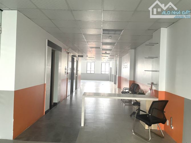 Văn Phòng Phường 4, Tân Bình, Cho Thuê Giá Rẻ, 130m2,Gần Sân Bay TSN - 3