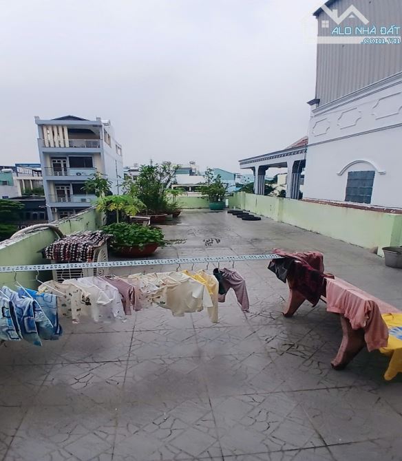 Bán nhà mặt tiền kinh doanh Văn Thân, P8, Q6, 160m2, 4 tầng, nở hậu, giá rẻ - 4