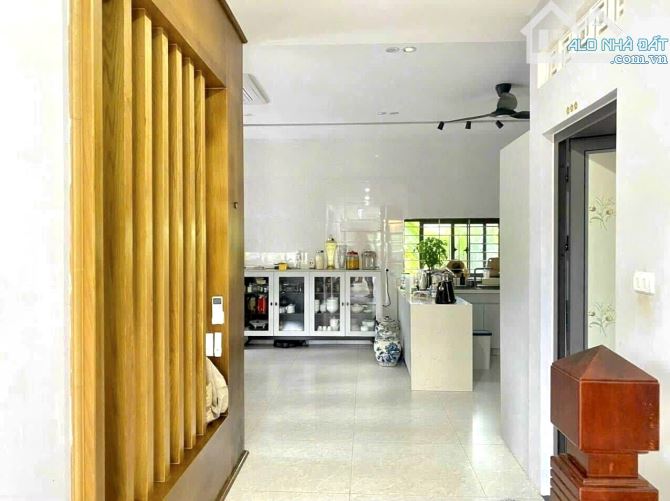 GIÁ SỤP HẦM CĂN NHÀ LÔ GÓC MT ĐƯỜNG MẠC ĐĂNG DOANH- 182M2- 3 TẦNG- TRUNG TÂM HÒA XUÂN. - 4