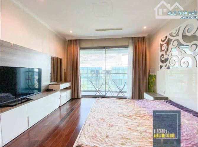 Cho Thuê Căn Hộ Vincom Đồng Khởi , 3PN , 2WC , 160m2 , Full Nội Thất  Giá : 70 triệu / th - 6