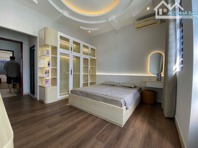 Bán nhà HXH Nguyễn Duy Cung P12 Gò Vấp 68m2 4 tầng 7.2 tỷ - 7