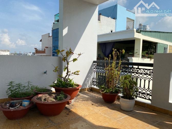 Bán nhà HXH Nguyễn Duy Cung P12 Gò Vấp 68m2 4 tầng 7.2 tỷ - 8