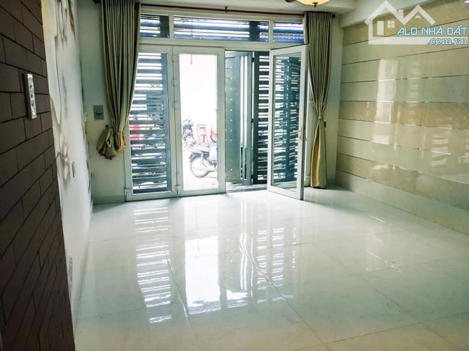 Bán nhà Phan Văn Trị, Gò Vấp 40m2 giá 2tỷ8