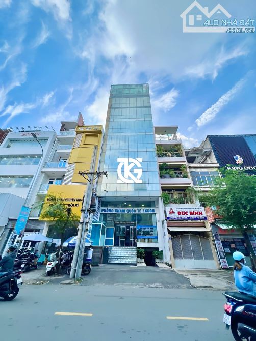 Cho Thuê Toà Nhà: 722 Sư Vạn Hạnh - Quận 10 ( Ngay Vạn Hạnh Mall )