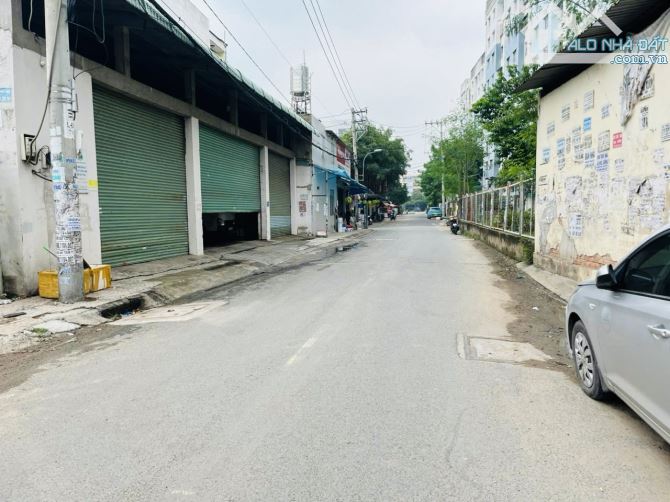 Bán Lô Đất Gần 1000m2 Ngang 26x36m Nở Hậu 29m Đường Số 3-Gần Lê Trọng Tấn-Aeon Tân Phú