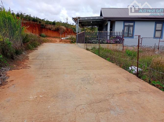 ĐẤT THỔ CƯ CÁCH HỒ XUÂN HƯƠNG CHỈ 10P - VIEW ĐIỆN GIÓ – SĂN MÂY CỰC ĐẸP