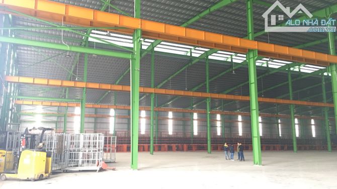Cho thuê nhà kho 1,200m2 ngay QL3 Nguyên Khê, Đông Anh .  kho đẹp , lắp đk cảu 20T