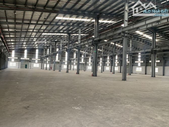 Cho thuê 2 dãy nhà kho , xưởng 2,000m2 và 4,000m2 ngay KCN Yên Mỹ 1 , Yên Mỹ, Hưng Yên