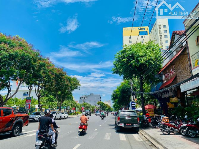 Mặt Phố Đặng Vũ Hỷ - Gần Võ Văn Kiệt - Sát Biển - 103m2 - Cho Thuê 18Trieu - 9Tỷ5. - 1