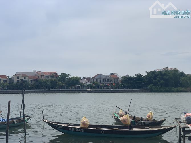 Bán lô đất 2 mặt tiền, view sông đường Nguyễn Hoàng - TP Hội An - 1