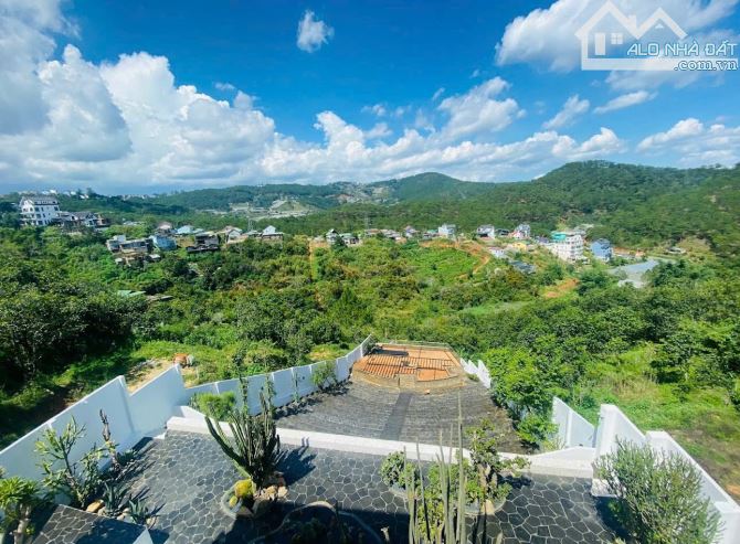 Giá đầu tư Đất nông nghiệp Hoàng Hoa Thám 2000m2 view rừng thông chuyển đổi được đất ở - 1