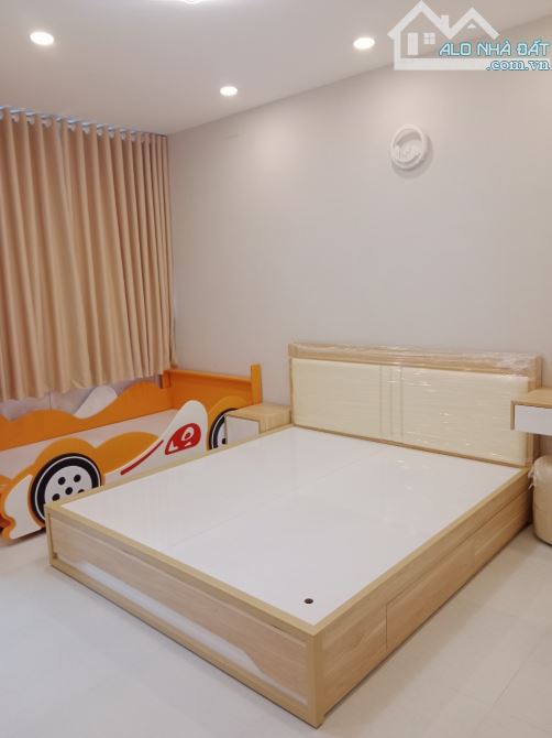 NHÀ đẹp, 1T2LST 4,5x16m, công nhận 72m2. Hẻm Bùi Đình Túy 8m, xe hơi ngủ trong nhà - 12