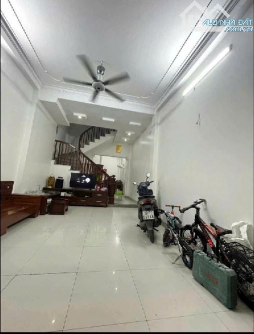 Nhà 4T *Dịch Vụ Khu D Yên Nghĩa,Hà Đông*gần Trường,Sát chợ,ô tô đỗ ngày đêm. - 2