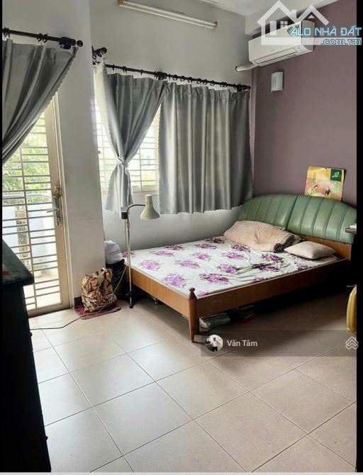 Gần Siêu Thị E-mart ! Bán Nhà Khu đồng bộ & đường nhựa 8 mét gần MT Phan Văn Trị (4x14m) - 2