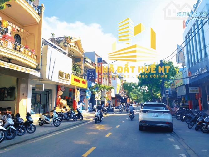 Mặt tiền đường Mai Thúc Loan, quận Phú Xuân. Trung tâm Tp Huế.  • Dt đất: 194 m2 ( ngang 8 - 2