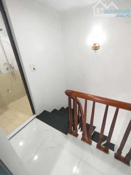 🏡NHÀ ĐẸPMỚI TẠI  - VĨNH HƯNG - HM - 3 TẦNG   - Ô TÔ ĐỖ GẦN - NGÕ ĐẸP - GIÁ : 1,75TỶ - 2