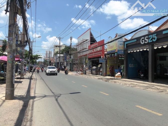BÁN NHÀ 3 TẦNG X 70M2, MT NGUYỄN DUY TRINH , BÌNH TRƯNG ĐÔNG , QUẬN 02, CHỈ 6.3 TỶ TL - 3