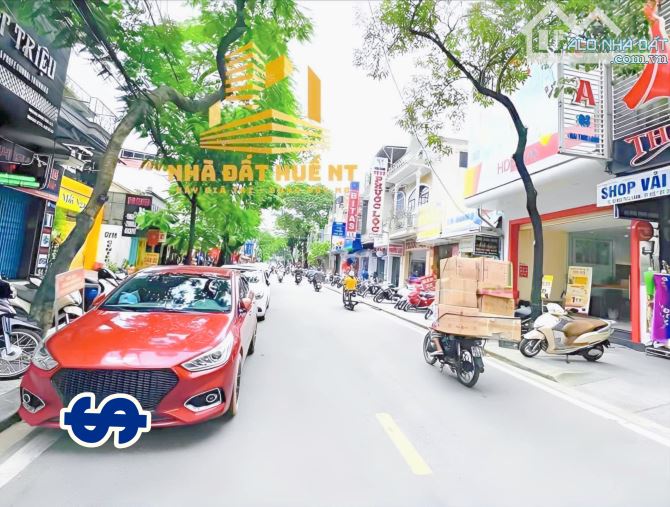 Mặt tiền đường Mai Thúc Loan, quận Phú Xuân. Trung tâm Tp Huế.  • Dt đất: 194 m2 ( ngang 8 - 3