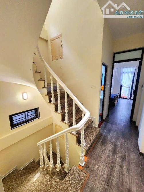 Bán Nhà 40m2/ 5 tầng tại ngõ 258 Tân Mai Giá 8 tỷ 9 - 4