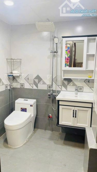 Cho thuê nhà Ngọc thụy 35m, 5 tầng, giá 8.5 triệu/tháng, full đồ, ngõ rộng, thông, gần cầu - 4