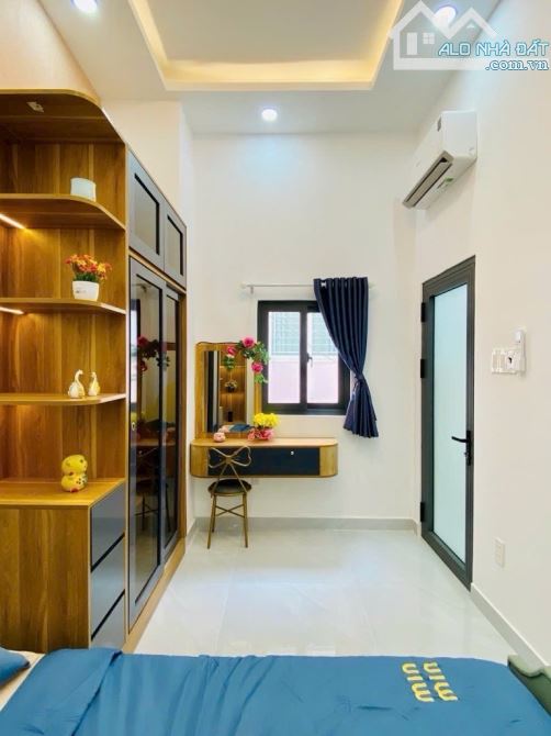 🏠🏠 NHÀ MỚI ĐẸP 100% - SÁT MẶT TIỀN - NỞ HẬU - KHU VIP - TRẦN QUỐC TUẤN, P1, GÒ VẤP - 4